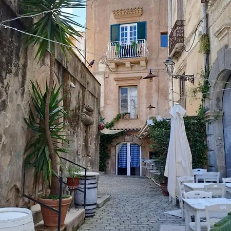 Apartmán In The Heart Of The Historic Center, Near The Sea *